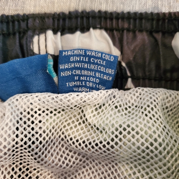 Kanu Surf Boys Swim Trunks Board Shorts  L 14 16 Green Black Gray Camo - Picture 8 of 8